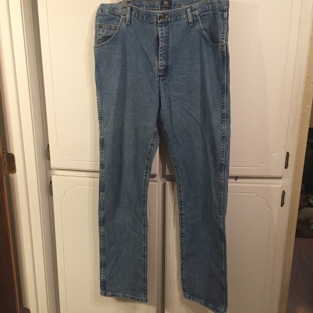 Men’s Wrangler Jeans 38x36 vintage